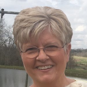 Meet your Posher, Brenda